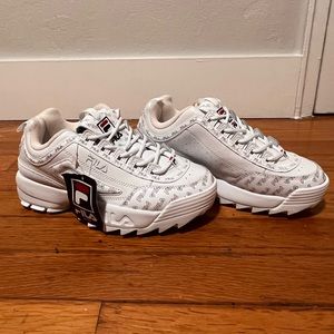 Fila Disruptor Casual Athletic Sneakers, white navy and red, with tag